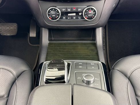 Used 2019 Mercedes-Benz GLS 450 4MATIC image 12