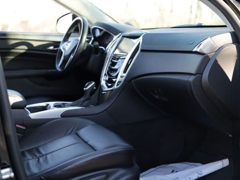 Used 2015 Cadillac SRX Base image 27