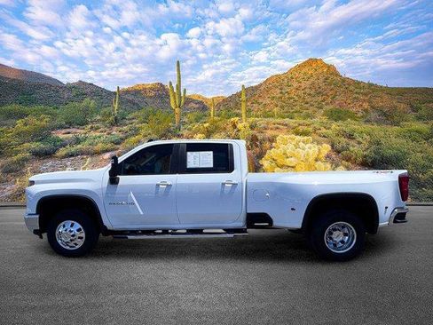 Used 2026 Chevrolet Silverado 3500 LT AWD/4WD image 8
