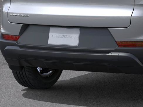 New 2026 Chevrolet TrailBlazer LS FWD image 14