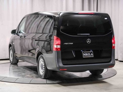 Used 2023 Mercedes-Benz Metris Passenger image 2