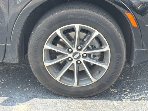 Used 2025 Cadillac XT4 Sport FWD image 14