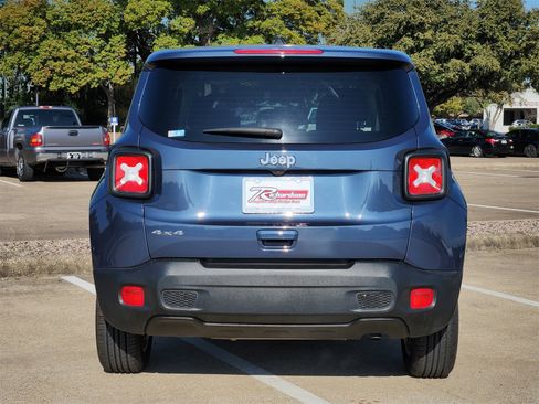 Certified 2023 Jeep Renegade Latitude image 5
