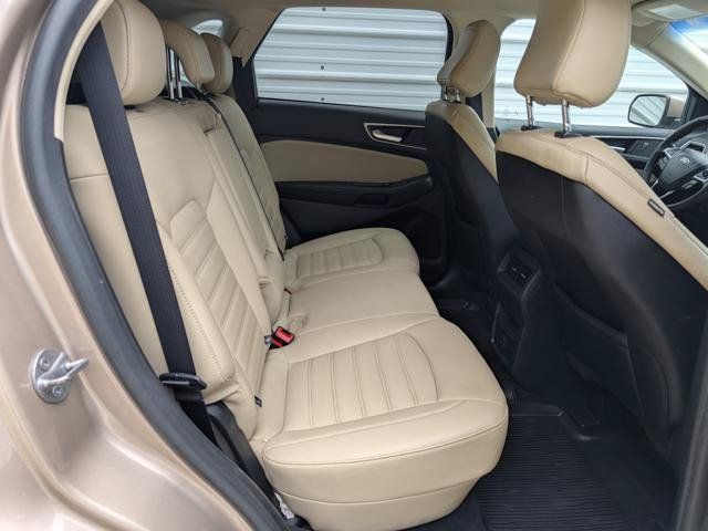 Used 2020 Ford Edge SEL w/ Cold Weather Package FWD image 20