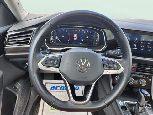 Used 2024 Volkswagen Jetta SEL FWD image 11