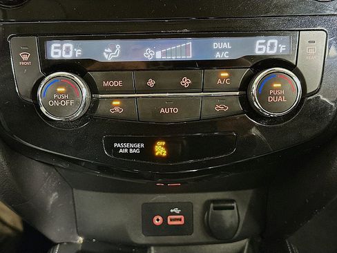 Used 2020 Nissan Rogue Sport SL w/ Premium Package FWD image 18