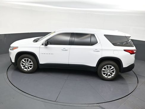 Used 2018 Chevrolet Traverse LS image 13