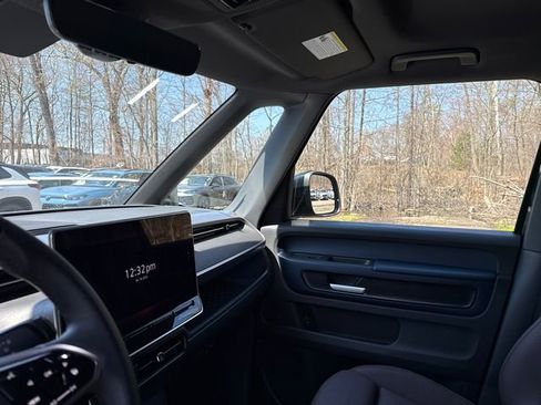 New 2025 Volkswagen ID. Buzz Pro S image 17