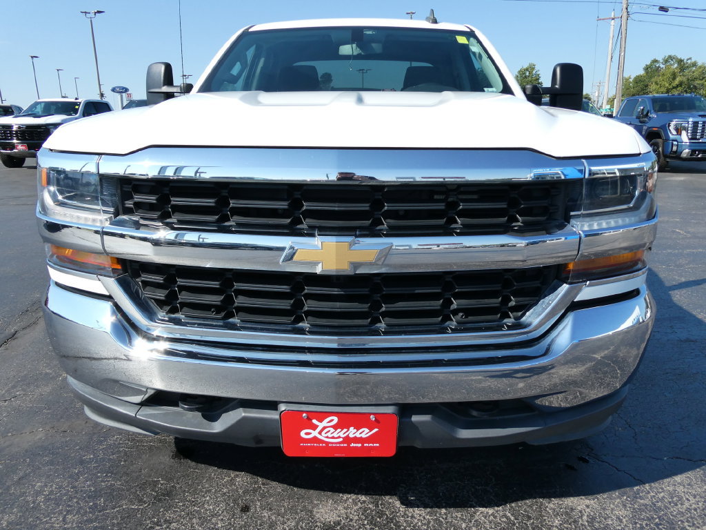 Used 2019 Chevrolet Silverado 1500 LT AWD/4WD image 11