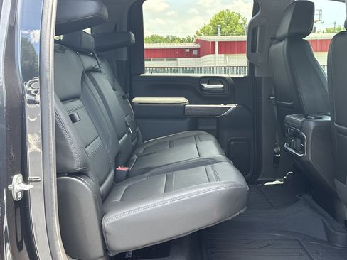 Used 2021 GMC Sierra 2500 Denali w/ Denali Ultimate Package AWD/4WD image 13