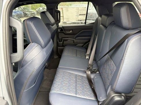 New 2026 Toyota 4Runner 4WD image 14