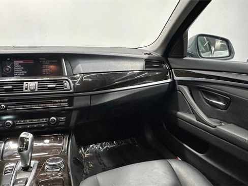 Used 2015 BMW 528i Sedan image 17