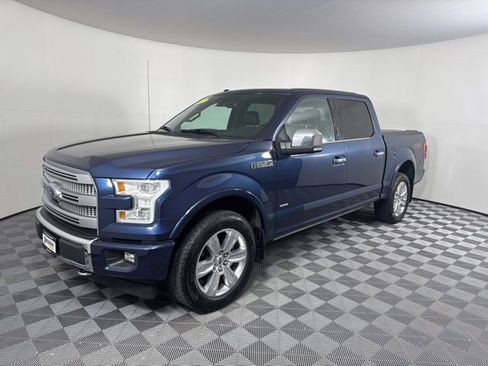 Used 2017 Ford F150 Platinum w/ Equipment Group 701A Luxury image 5