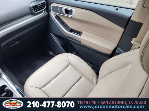 Used 2023 Ford Explorer XLT w/ Equipment Group 202A image 15