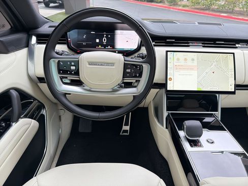 New 2026 Land Rover Range Rover Long Wheelbase SE image 28
