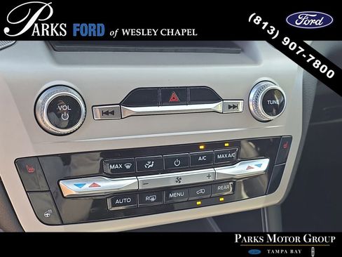 Used 2022 Ford Explorer XLT w/ Equipment Group 202A AWD/4WD image 26