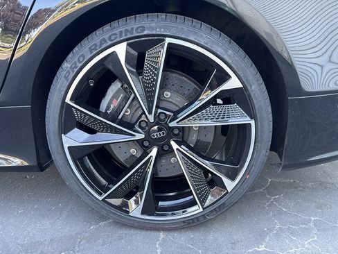 Used 2017 Audi RS 7 Performance AWD/4WD image 17