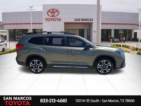 Used 2024 Subaru Ascent Limited w/ Technology Package AWD/4WD image 5