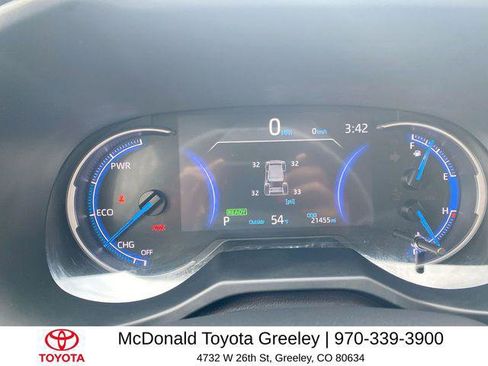 Certified 2025 Toyota RAV4 LE AWD/4WD image 15