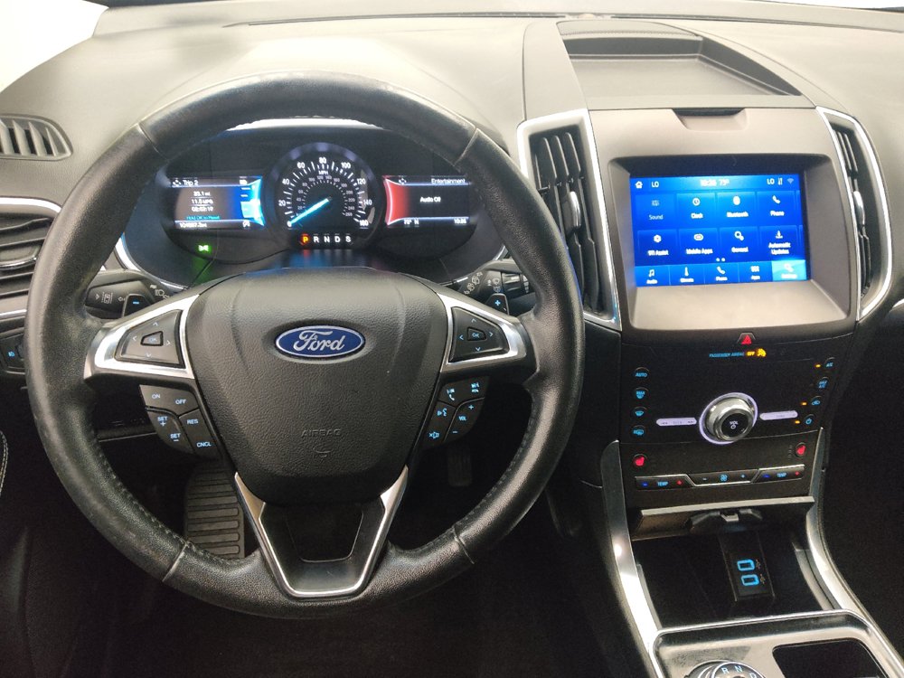 Used 2020 Ford Edge Titanium AWD/4WD image 22