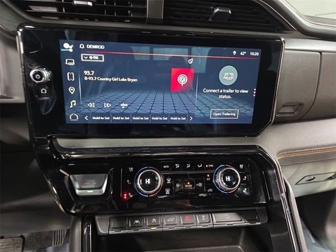 Used 2022 GMC Sierra 1500 AT4 w/ AT4 Preferred Package image 19