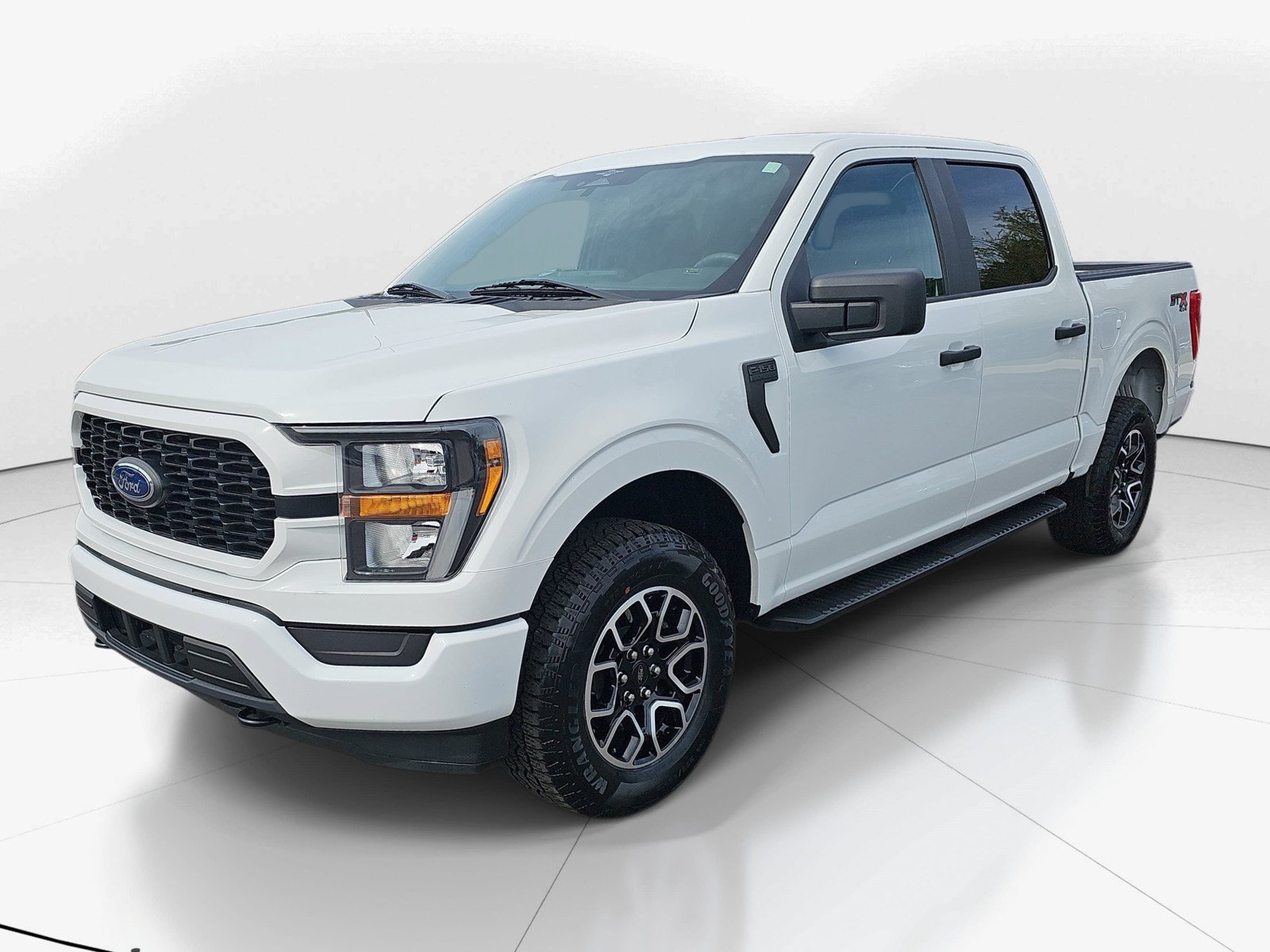 Used 2023 Ford F150 XL w/ STX Appearance Package AWD/4WD image 9