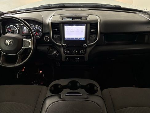 Used 2024 RAM 2500 Big Horn AWD/4WD image 35