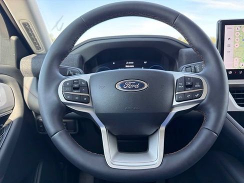 New 2026 Ford Explorer Active w/ Active Comfort Package AWD/4WD image 19