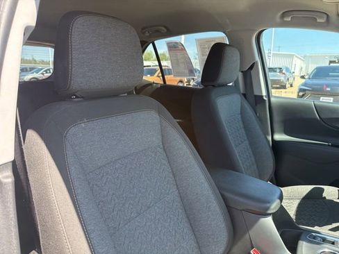 Used 2024 Chevrolet Equinox LT AWD/4WD image 52