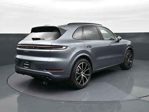 New 2026 Porsche Cayenne AWD/4WD image 25