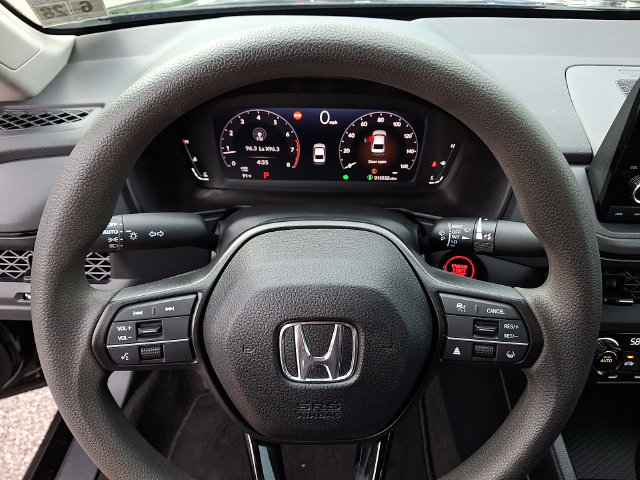 Used 2023 Honda Accord LX image 19