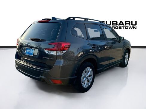 Used 2023 Subaru Forester image 8