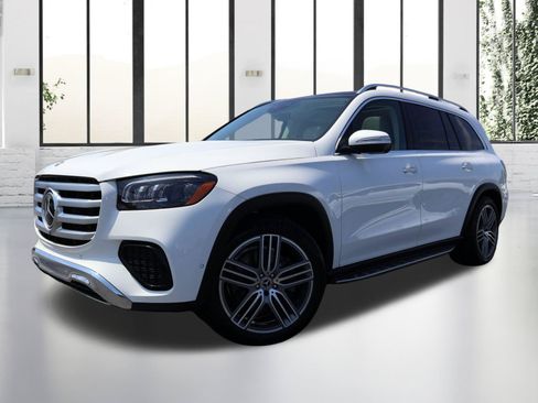 Certified 2025 Mercedes-Benz GLS 450 4MATIC image 1