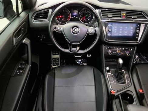 Used 2020 Volkswagen Tiguan SE R-Line FWD image 55