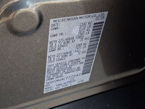 Certified 2019 Nissan Rogue SV w/ Premium Package image 27