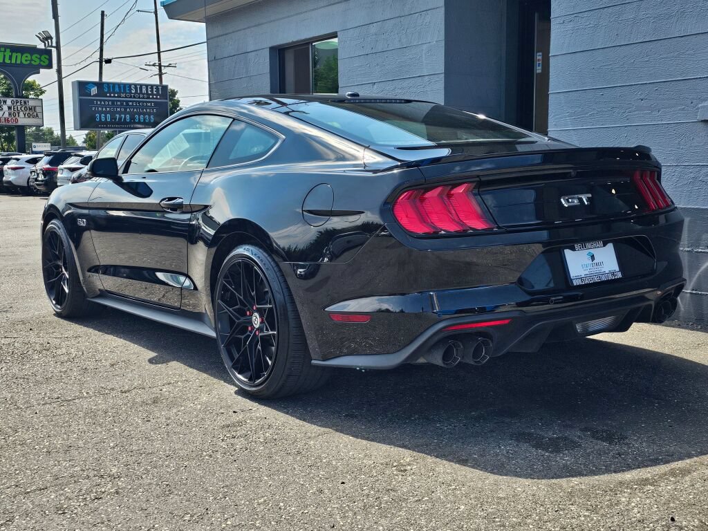 Used 2019 Ford Mustang GT Premium w/ Equipment Group 401A RWD image 3