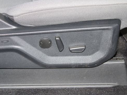 Used 2022 Ford F150 XLT w/ Equipment Group 302A High image 29