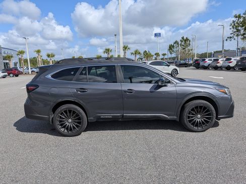 Used 2020 Subaru Outback Onyx Edition XT image 3