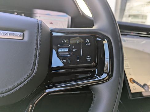 New 2026 Land Rover Range Rover Sport Dynamic SE AWD/4WD image 28