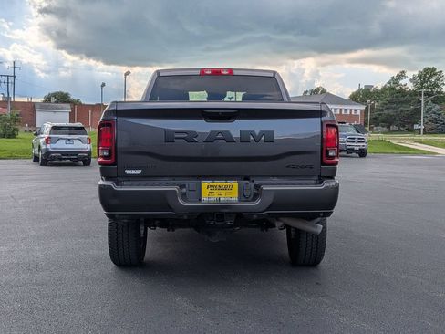 Used 2026 RAM 2500 Big Horn AWD/4WD image 6