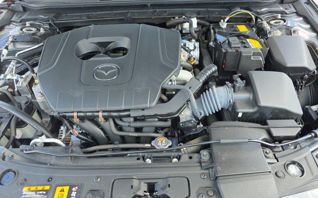 Used 2025 MAZDA MAZDA3 s FWD image 11
