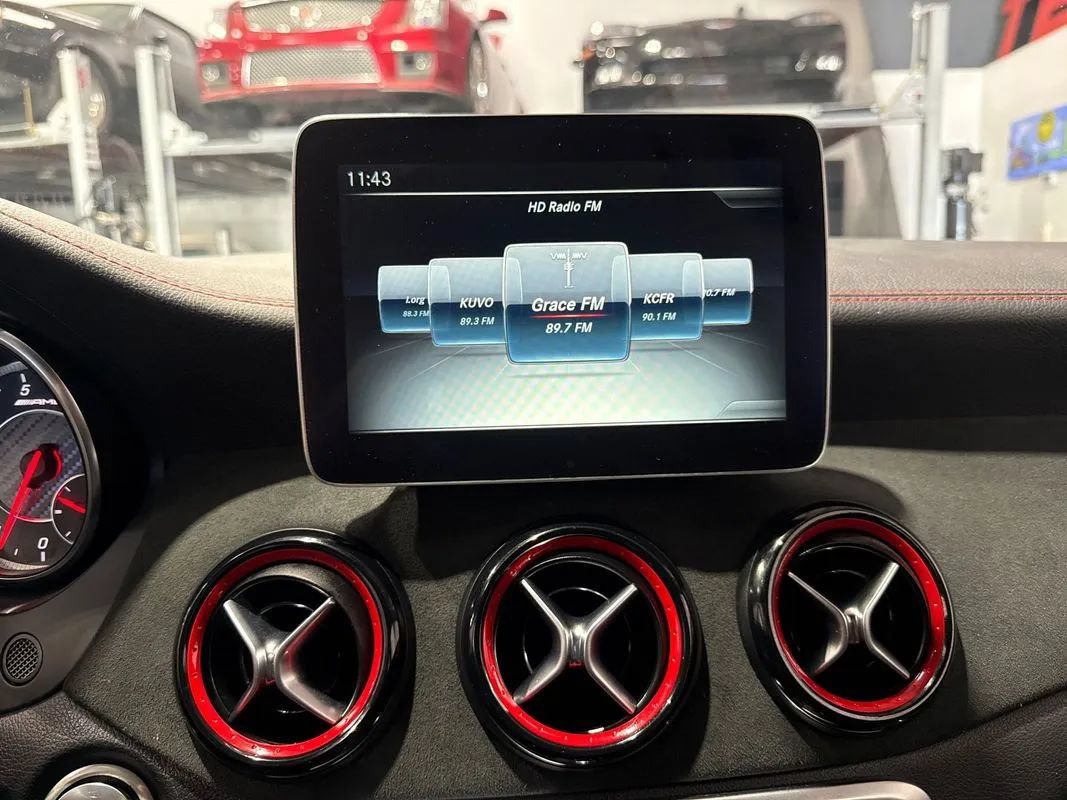 Used 2018 Mercedes-Benz GLA 45 AMG 4MATIC image 94