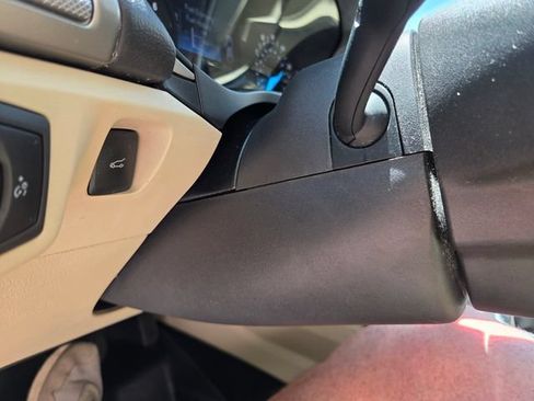 Used 2013 Ford Fusion SE FWD image 15