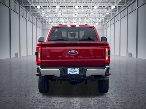 Used 2025 Ford F250 Lariat w/ Chrome Package AWD/4WD image 11