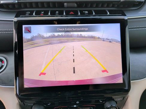 New 2025 Jeep Grand Cherokee Limited image 23