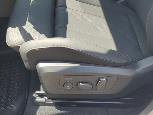 New 2026 BMW X3 xDrive30 w/ Premium Package AWD/4WD image 9