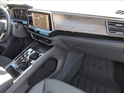 New 2026 Volkswagen Atlas SEL image 28