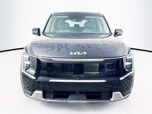New 2026 Kia EV9 Wind image 2