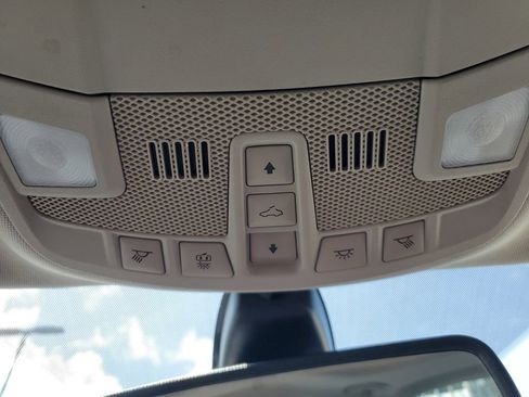 Used 2020 Ford Fusion SE image 26