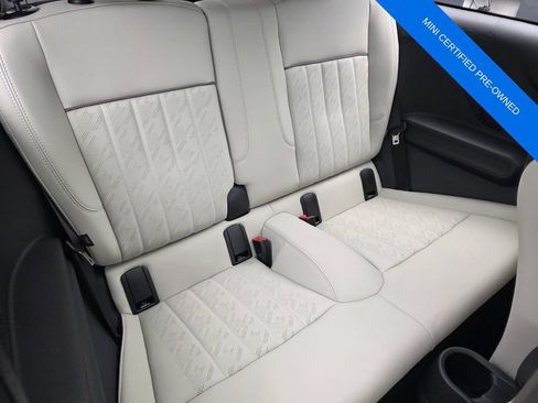 Used 2025 MINI Cooper 2-Door Hardtop FWD image 24